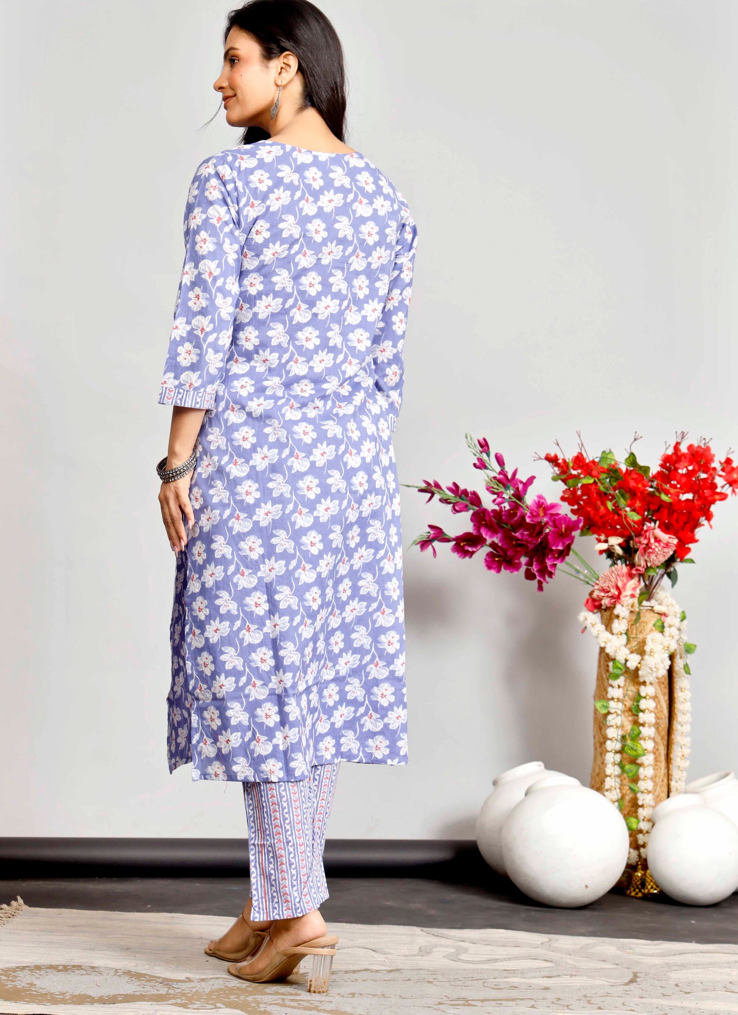 Soft Lavender Floral Printed Kurta Set with Dupatta – Graceful Everyday Ethnic Wear