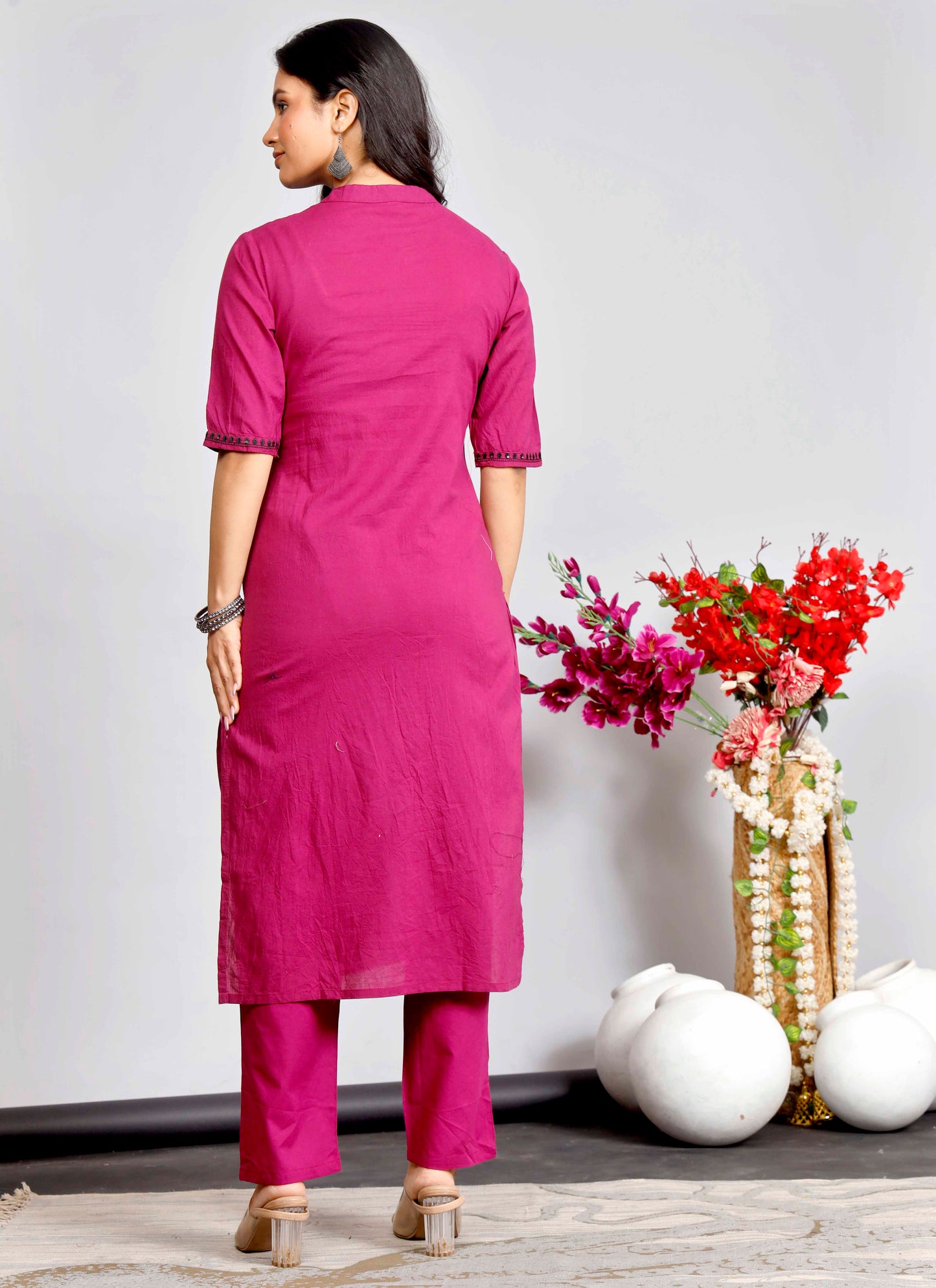 Magenta Cotton Kurta Set with Black Thread Embroidery for Women