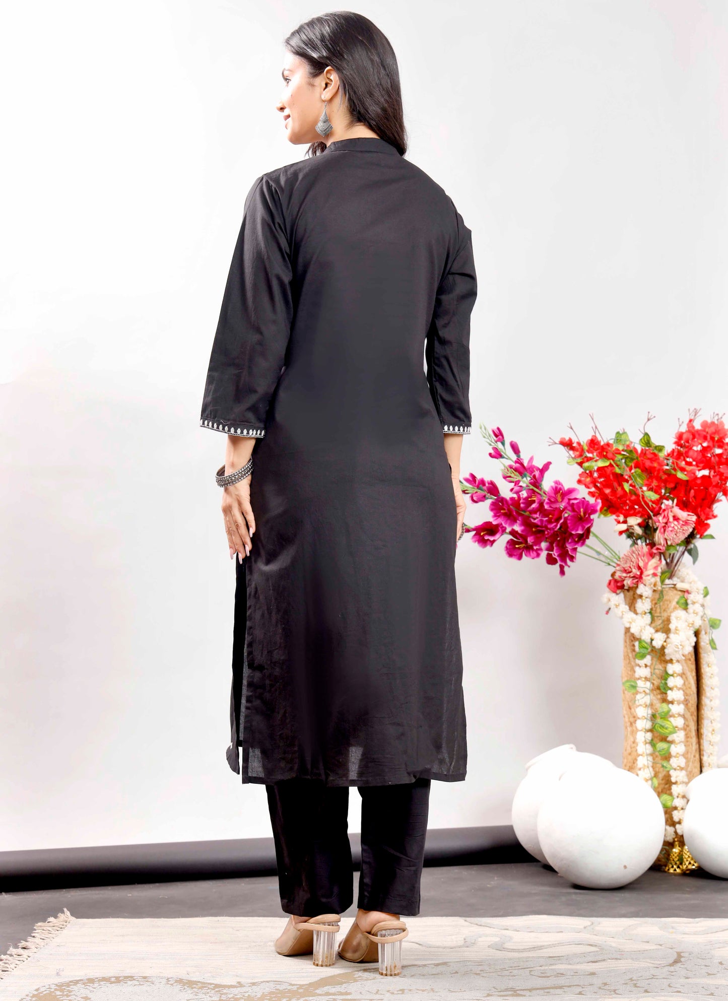Black Cotton Kurta Set with White Floral Thread Embroidery for Women