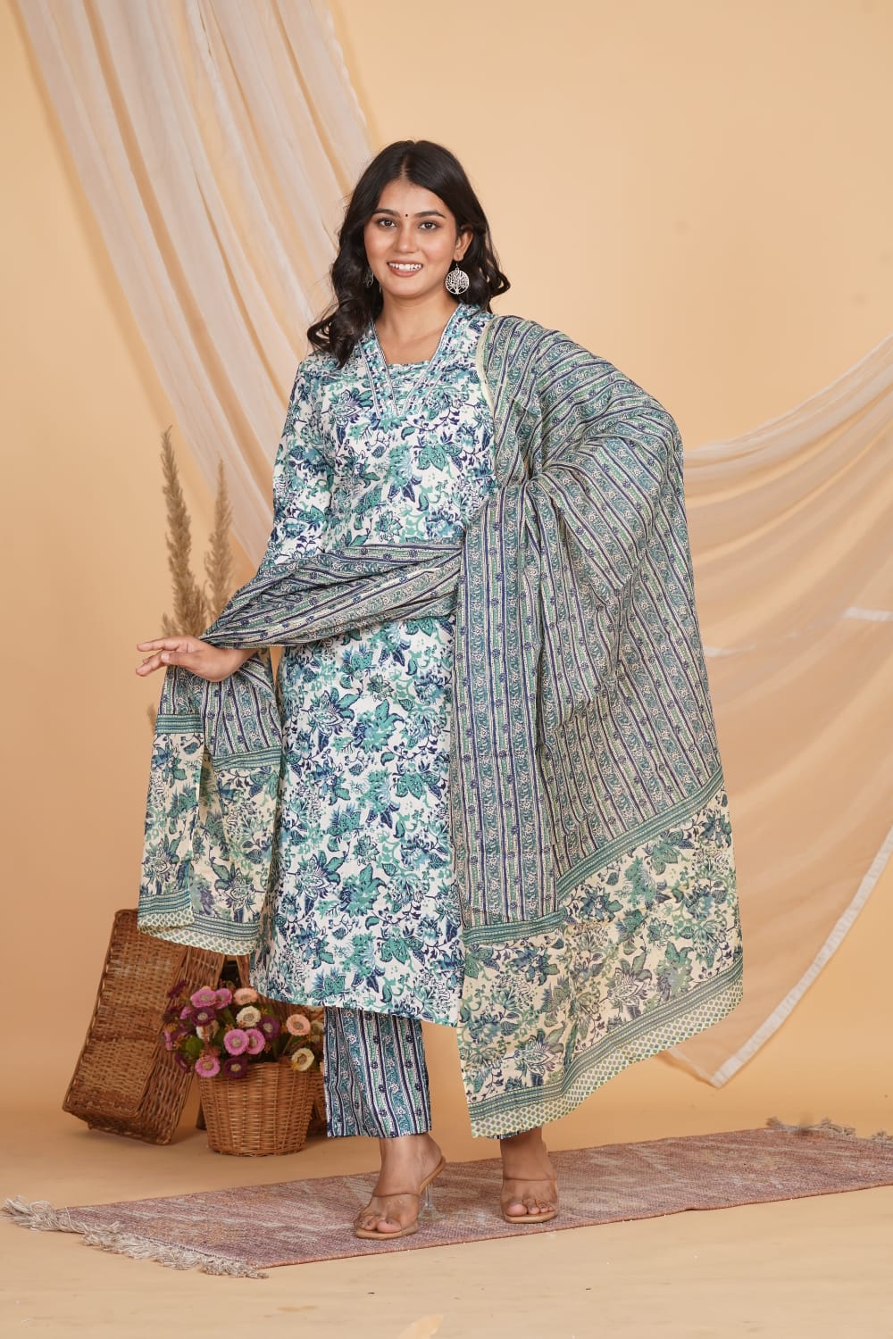 BLUE PRINTED EMBROIDERED NECK 3 PC
