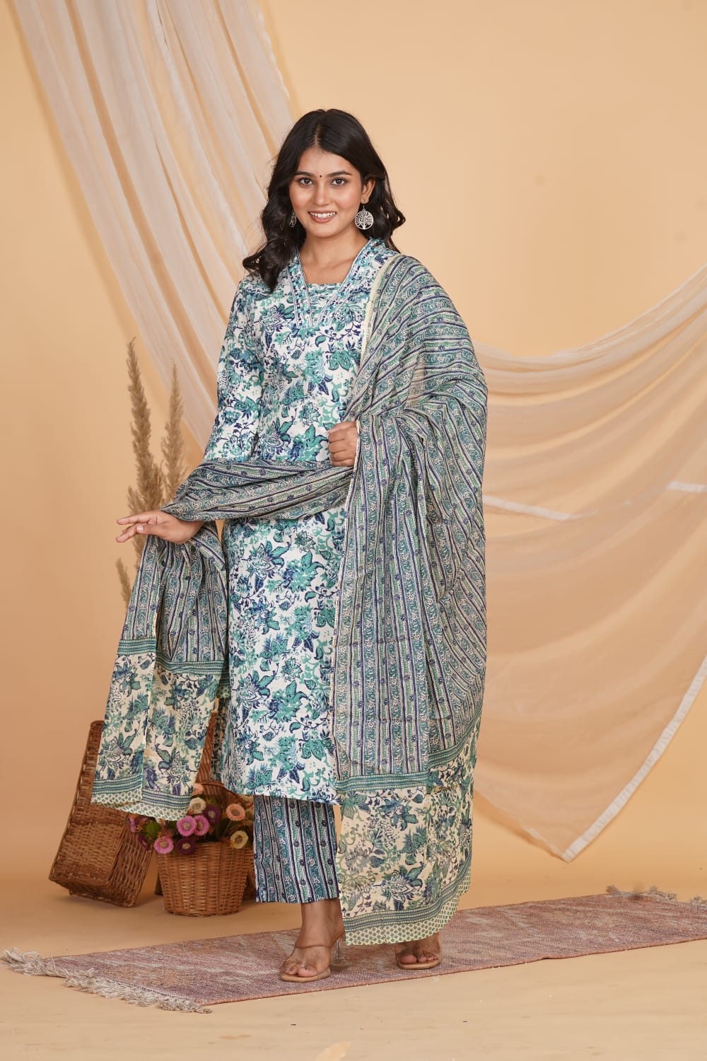 BLUE PRINTED EMBROIDERED NECK 3 PC