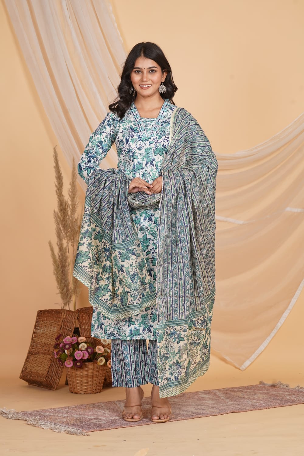 BLUE PRINTED EMBROIDERED NECK 3 PC