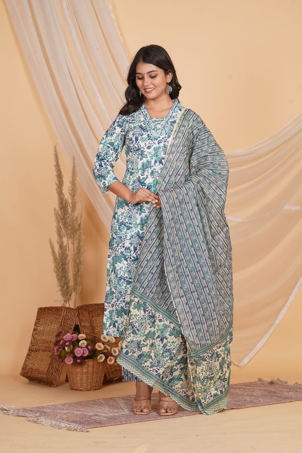 BLUE PRINTED EMBROIDERED NECK 3 PC