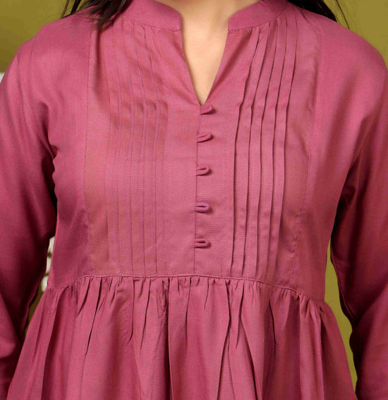 MAGENTA SHORT TOP RAYON