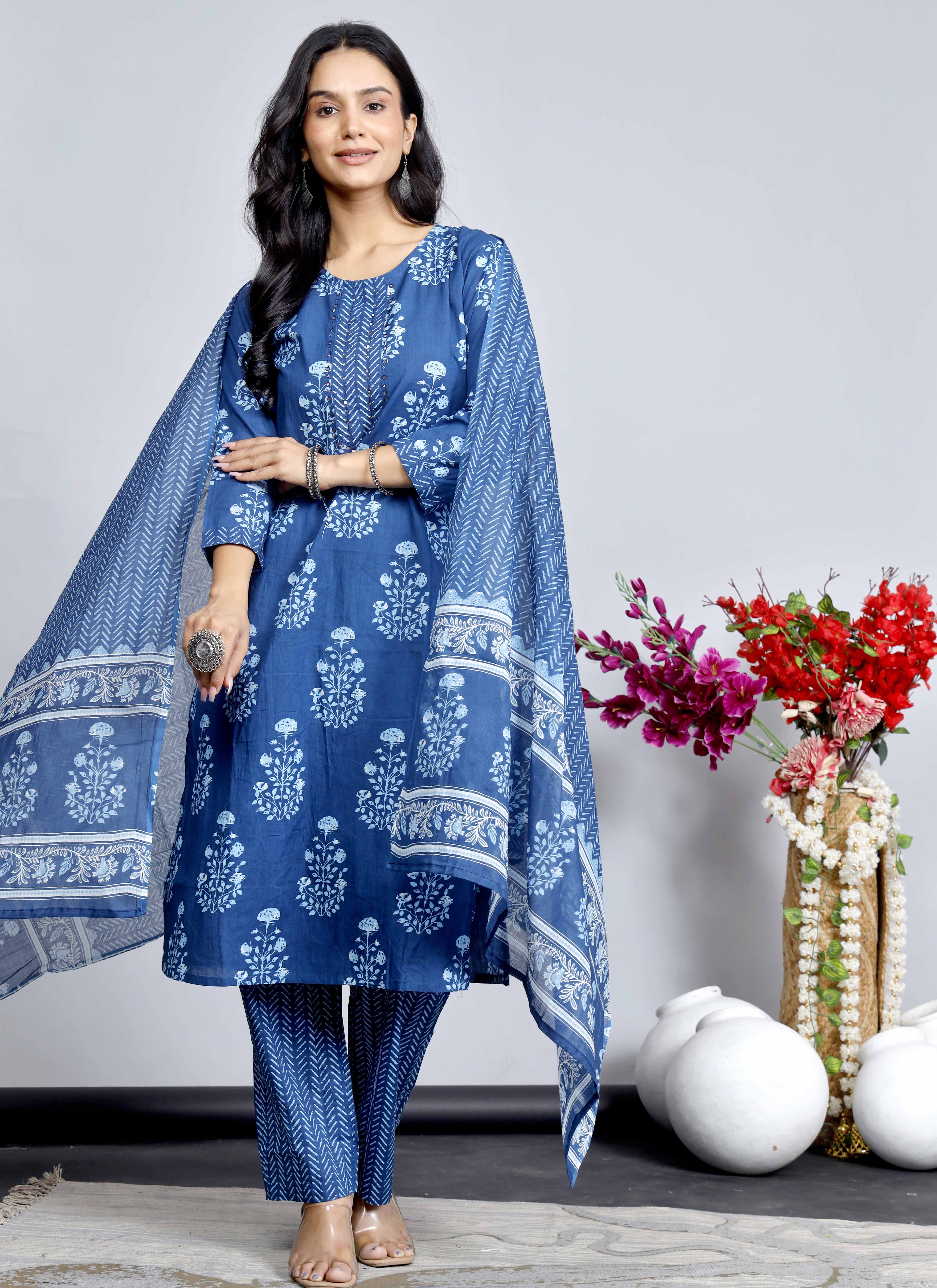 Classic Indigo Blue Floral Printed Cotton Kurta Set with Straight Pants – Elegant Everyday Ethnic Wear