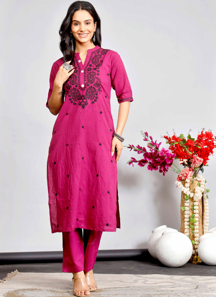 Magenta Cotton Kurta Set with Black Thread Embroidery for Women